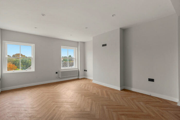 2 Bedroom Flat To Rent In Chapel Street, Diss, IP22
