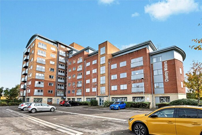 2 Bedroom Flat For Sale In Chantry Waters, Waterside Way, Wakefield, West Yorkshire, WF1
