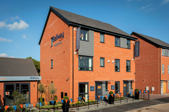 3 Bedroom Terraced House For Sale In Dog Kennel Lane, Shirley, Solihull, B90