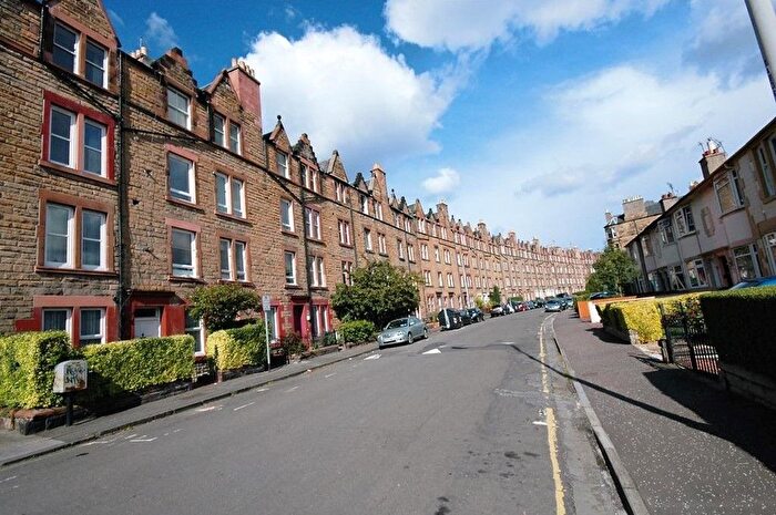 4 Bedroom Flat To Rent In Temple Park Crescent, Polwarth, Edinburgh, EH11