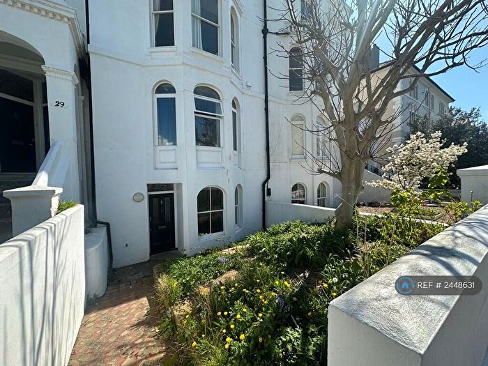3 Bedroom Flat To Rent In Albany Villas, Hove, BN3