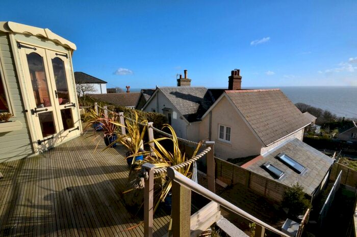 2 Bedroom Cottage To Rent In Leeson Road, Ventnor, PO38