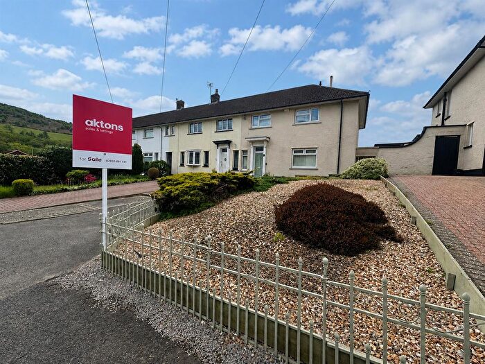 3 Bedroom End Of Terrace House For Sale In Heol Y Dderwen, Nantgarw, Cardiff, CF15