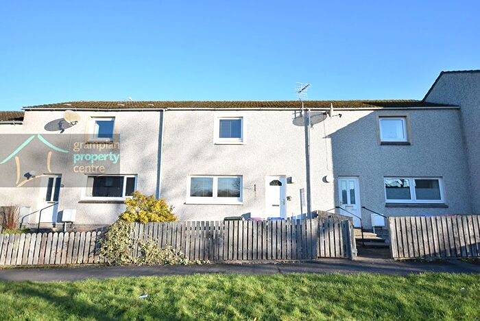 2 Bedroom Terraced House For Sale In Castlehill Road, Fochabers, IV32