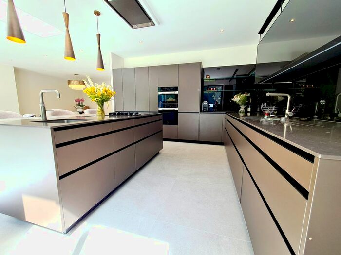 5 Bedroom Semi-Detached House To Rent In Ullswater Crescent, Richmond, SW15