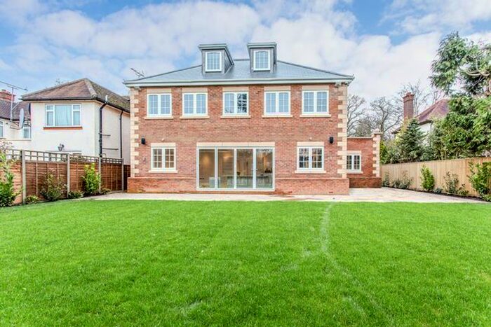 6 Bedroom Detached House To Rent In The Drive, Ickenham, UB10