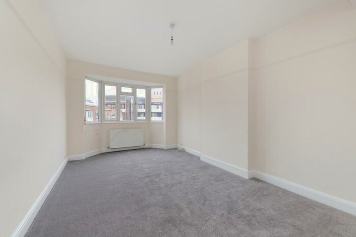 1 Bedroom Flat To Rent In Tufnell Park Road, London, N7