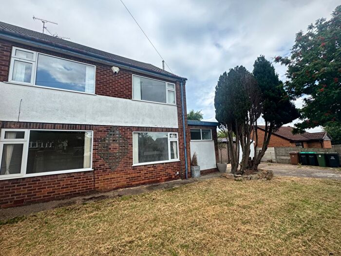 3 Bedroom Property To Rent In Park Hall Road, Mansfield, NG19