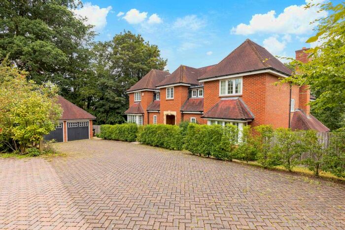 5 Bedroom Detached House For Sale In Deerhurst Park, Forest Row, RH18