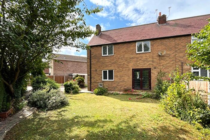 3 Bedroom Semi-Detached House For Sale In Church Lane, Wadworth, Doncaster, DN11