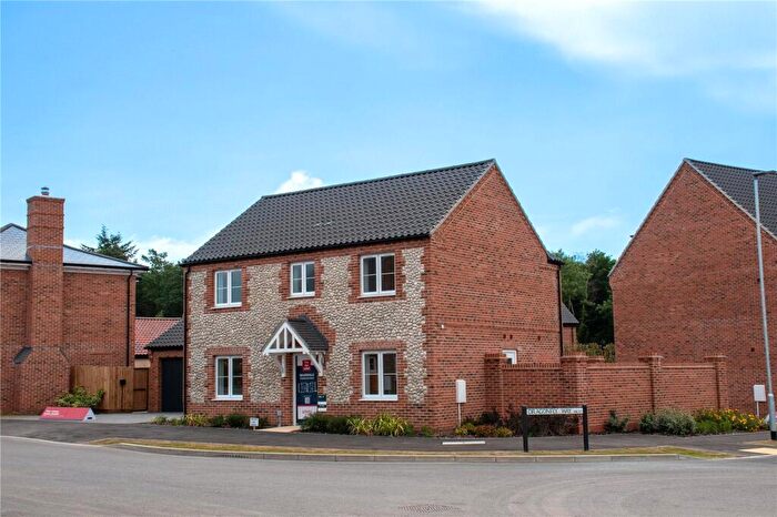 4 Bedroom Detached House For Sale In Park View, Beresford Road, Holt, NR25