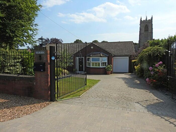 3 Bedroom Detached Bungalow For Sale In Northside, Haxey, DN9