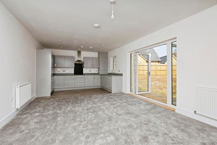 2 Bedroom Bungalow For Sale In Park Road, Hellingly, East Sussex, BN27