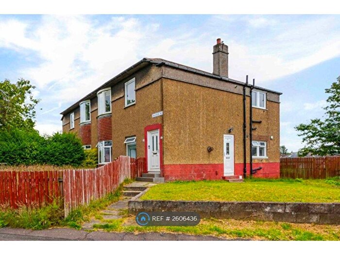 3 Bedroom Flat To Rent In Baldovie Road, Glasgow, G52