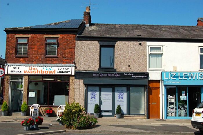 2 Bedroom Flat To Rent In Pall Mall, Chorley, Lancashire, PR7