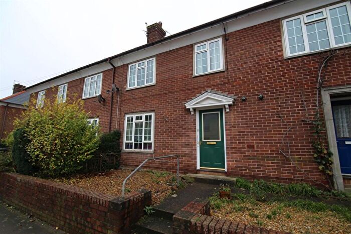1 Bedroom Flat To Rent In Tiverton, EX16