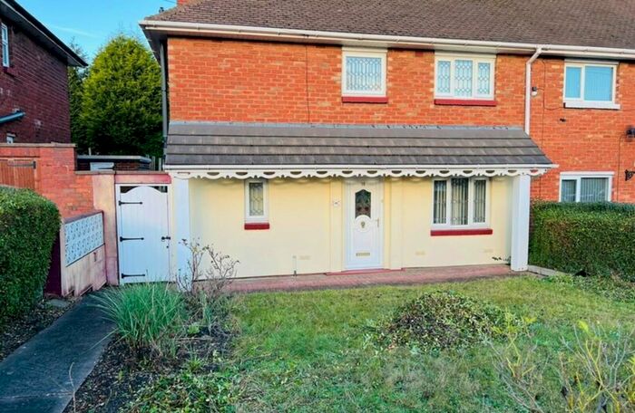 3 Bedroom Semi-Detached House To Rent In Suffolk Road, Dudley, 0Uj DY2