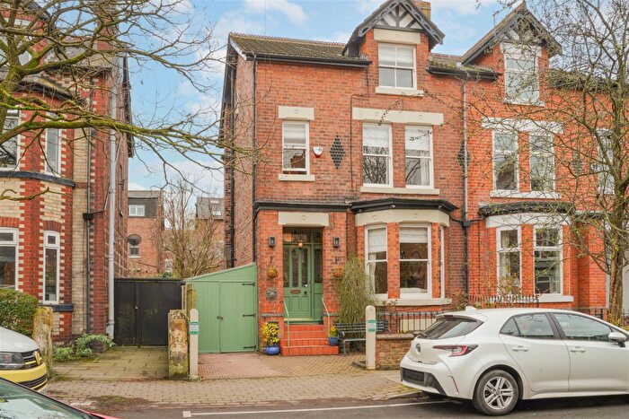 5 Bedroom Semi Detached House For Sale In Napier Road, Chorlton, M21