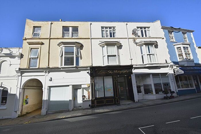 3 Bedroom Flat To Rent In High Street, Ryde, PO33