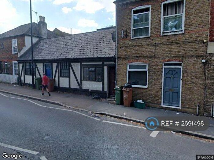 1 Bedroom Flat To Rent In Manor Road, Wallington, SM6