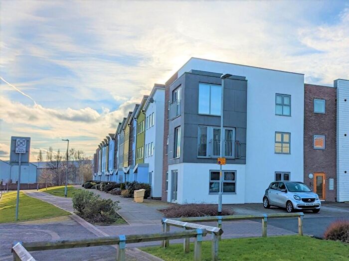 2 Bedroom Apartment To Rent In January Courtyard, Gateshead, Tyne And Wear, NE8