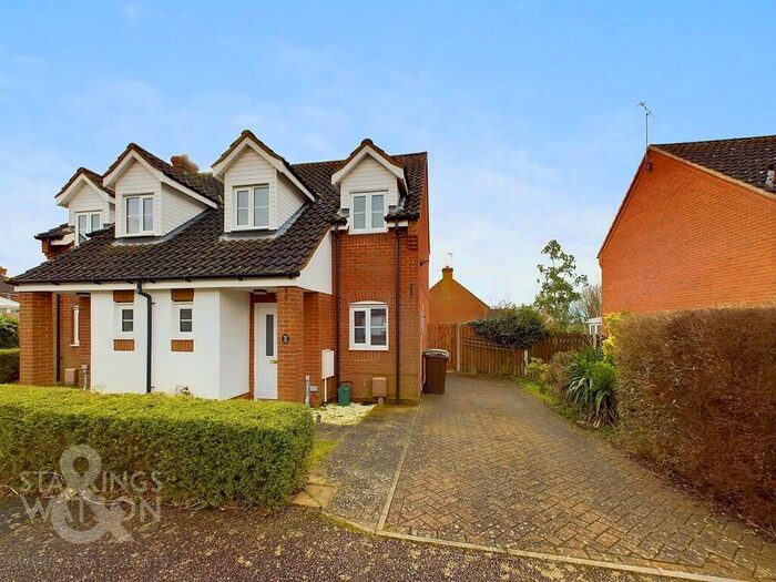2 Bedroom Semi-Detached House For Sale In Station Drive, Reedham, Norwich, NR13