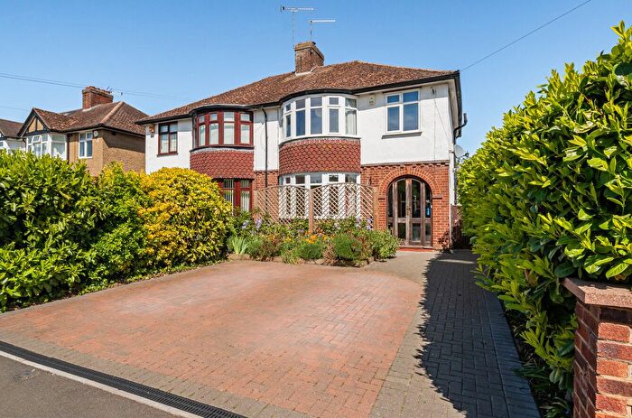 3 Bedroom Semi-Detached House For Sale In Clewer Hill Road, Windsor, Berkshire, SL4