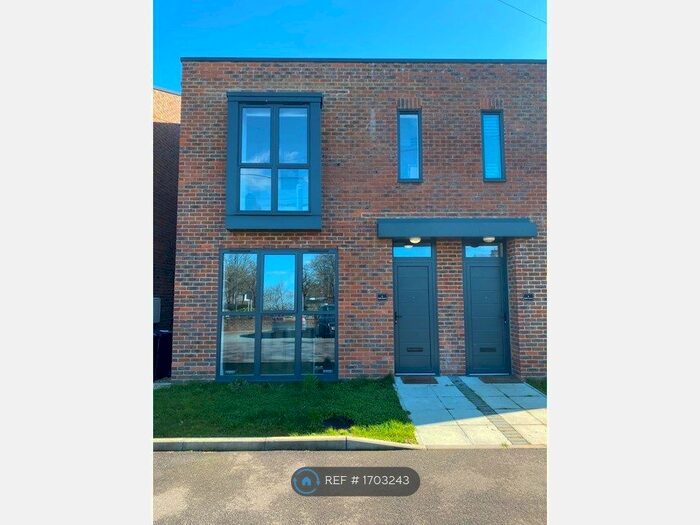 3 Bedroom Semi-Detached House To Rent In London Road, Sayers Common, Hassocks, BN6