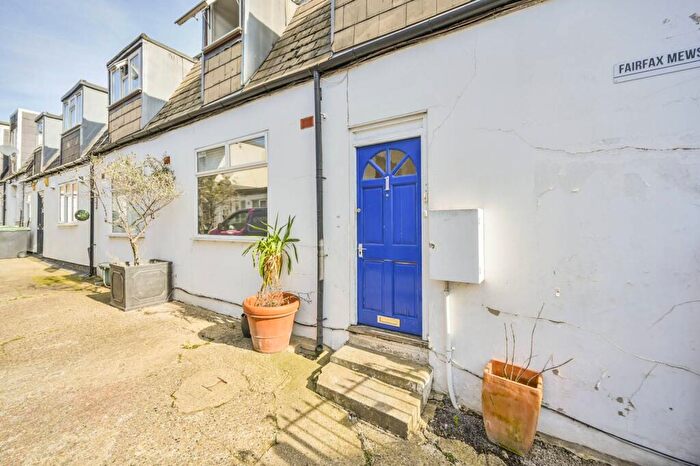 1 Bedroom Flat For Sale In Fairfax Road, Harringay, London, N8