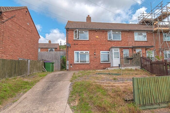 2 Bedroom End Of Terrace House For Sale In George Gurr Crescent, Folkestone, CT19