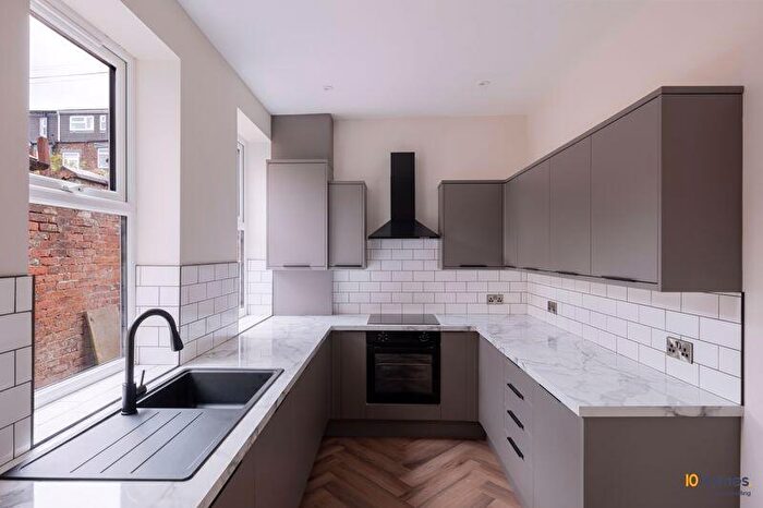 3 Bedroom Terraced House For Sale In Coppice Street, Oldham, OL8