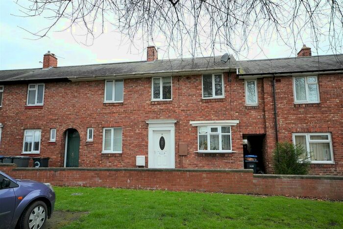 3 Bedroom Terraced House To Rent In Churchill Avenue, Gilesgate, DH1