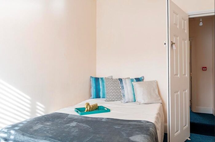 1 Bedroom Semi-Detached House To Rent In Courtenay Street, Cheltenham, GL50