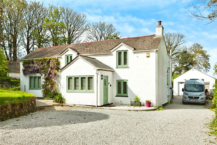 4 Bedroom Cottage For Sale In Watergate, Illogan, Redruth, Cornwall, TR16