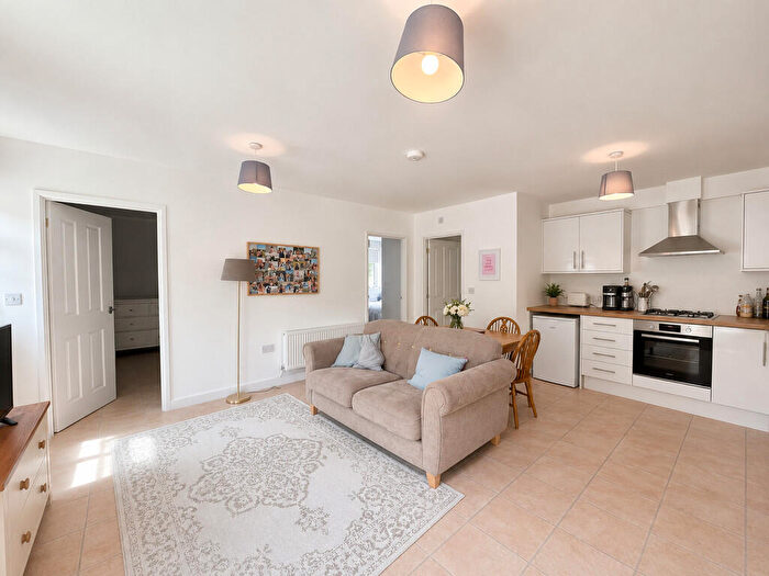 2 Bedroom Terraced Bungalow To Rent In Jacks Hill, Graveley, Hitchin, SG4