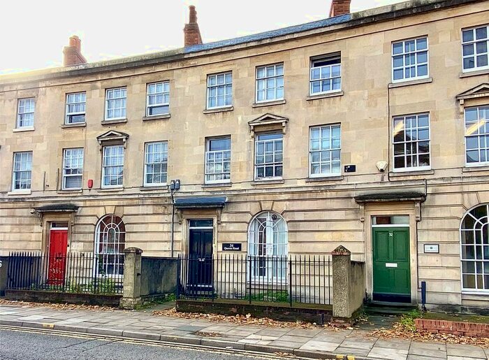 11 Bedroom Terraced House For Sale In Queens Road, Reading, Berkshire, RG1