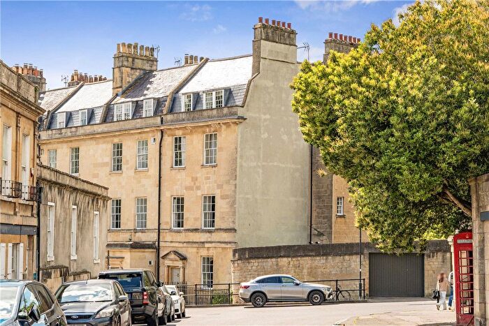 5 Bedroom End Terrace House For Sale In Queens Parade, Bath, Somerset, BA1