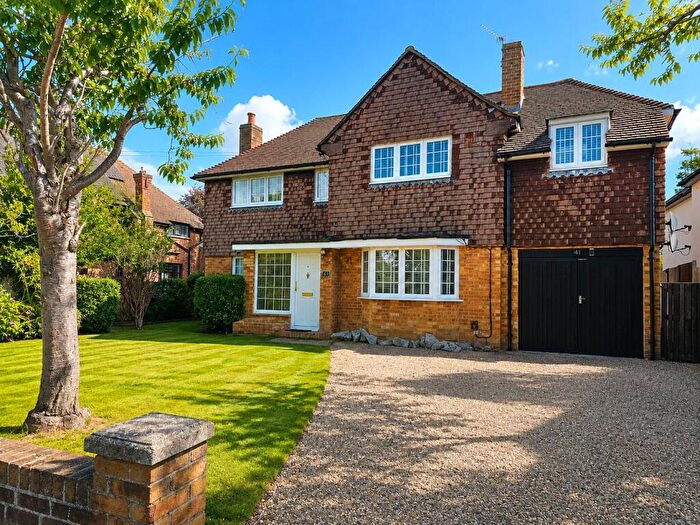 3 Bedroom Detached House For Sale In Western Way, Gosport, Hampshire, PO12