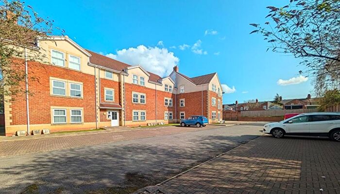 2 Bedroom Flat For Sale In The Potteries, Middlesbrough, TS5