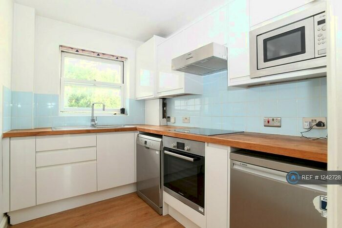 2 Bedroom Flat To Rent In Cumberland Road, Brighton, BN1
