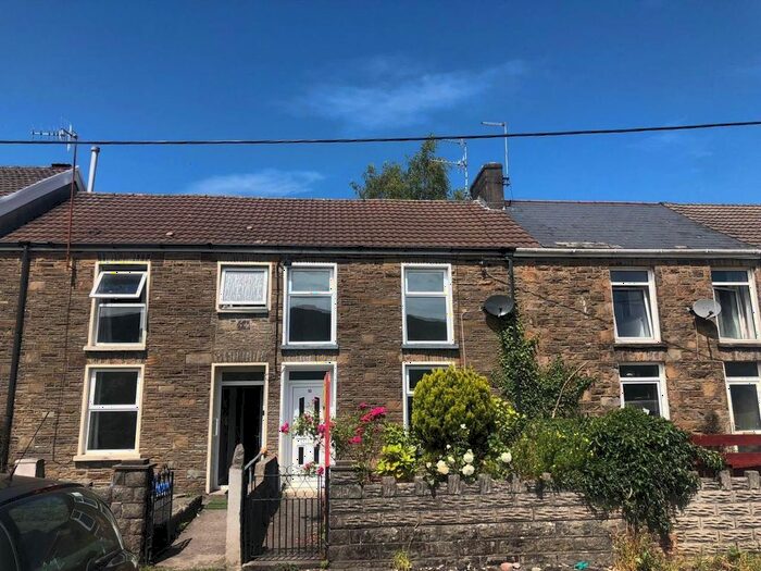 3 Bedroom Property To Rent In Prospect Place, Ystalyfera, Swansea, SA9