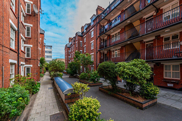 1 Bedroom Flat For Sale In Salusbury Street, St John's Wood, London, NW8