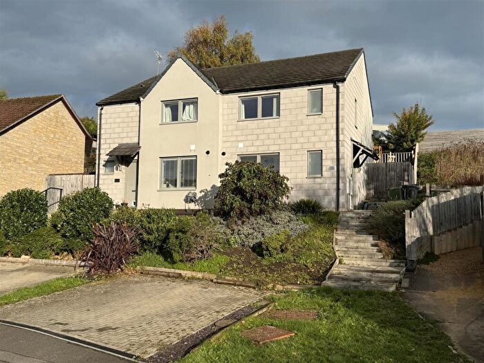 2 Bedroom Semi-Detached House For Sale In Bridge Gardens, Farmborough, BA2
