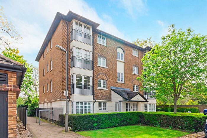 1 Bedroom Flat For Sale In Selhurst Close, London, SW19