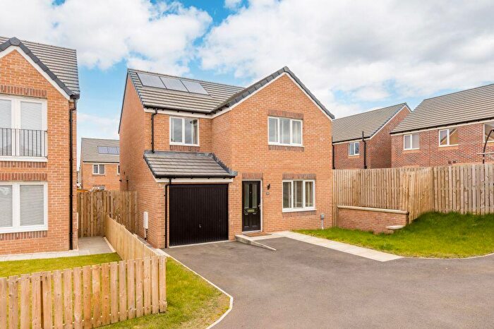 4 Bedroom Detached House For Sale In Smeaton Wynd, The Wisp, EH16