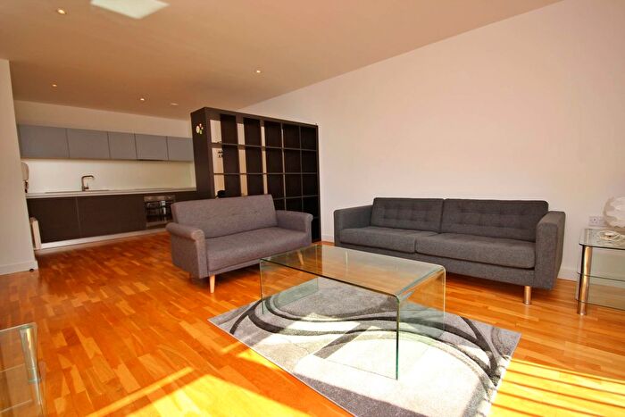 1 Bedroom Flat To Rent In Piccadilly Place, Manchester, M1