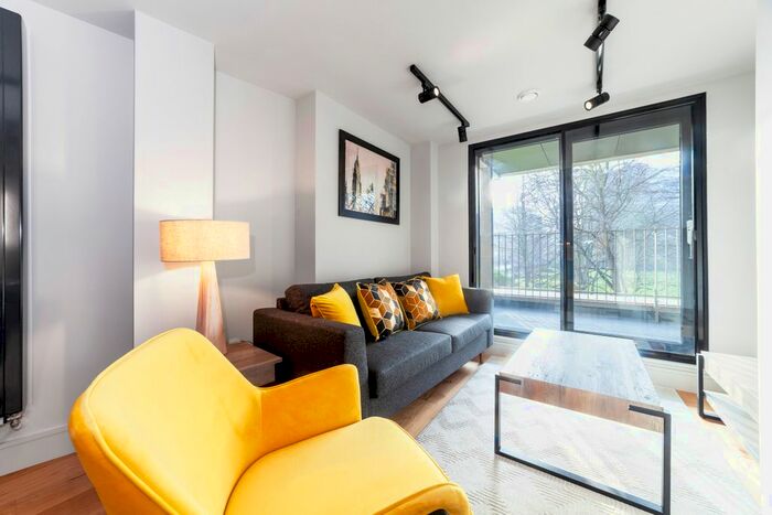 1 Bedroom Flat To Rent In 151 Tower Bridge Road, London SE1