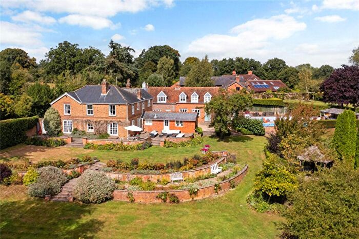 6 Bedroom Equestrian Facility For Sale In Stockcross, Newbury, Berkshire, RG20