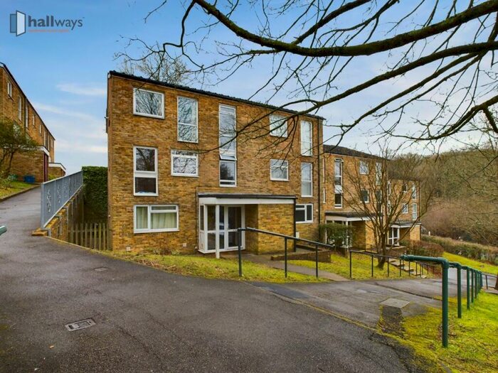 1 Bedroom Flat To Rent In Markfield, CR0