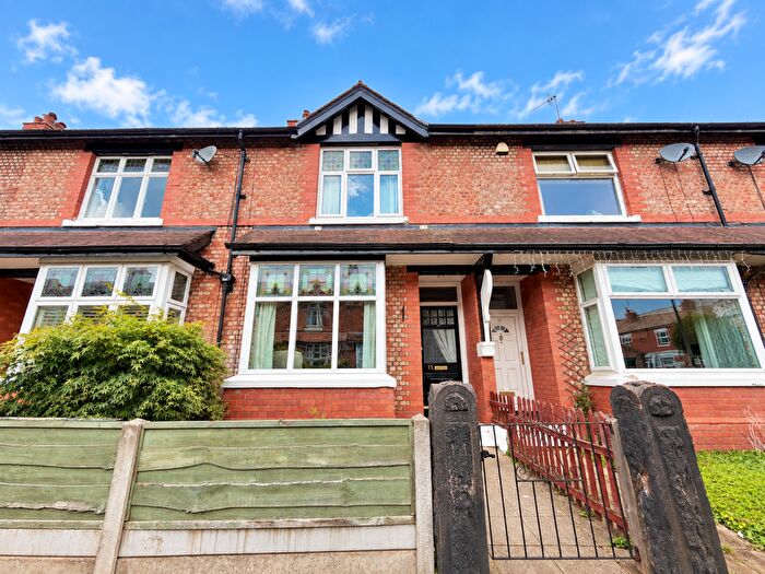3 Bedroom Terraced House For Sale In Haddon Grove, Sale, Trafford, M33